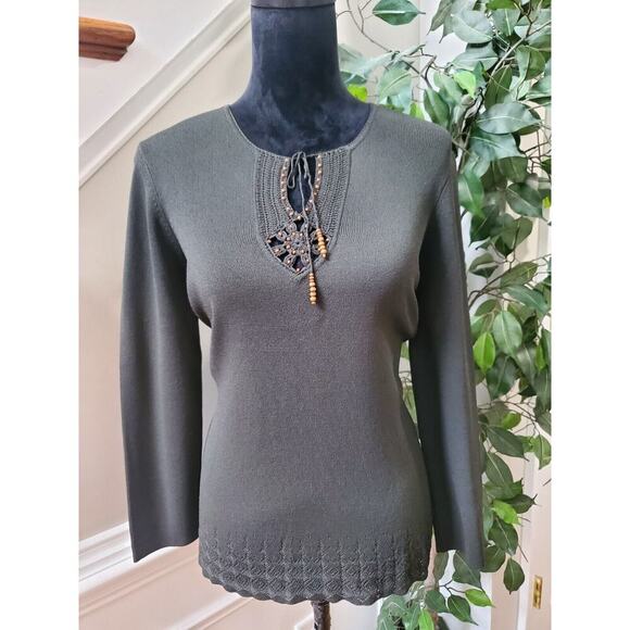 Jones NewYork Women's Black Rayon Round Neck Long Sleeve Pullover Sweater Size M - Picture 1 of 10